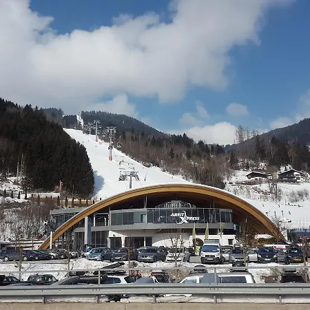 Апартаменти Bruckberg Nahe Areitxpress *