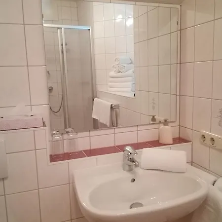 公寓 Bruckberg 滨湖采尔