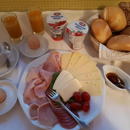 Bruckberg 滨湖采尔